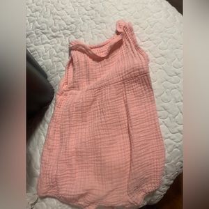 Pink infant girl romper. Lightweight material